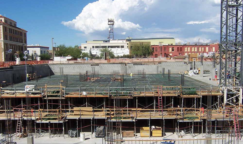 Photo 1. Deck of building under construction