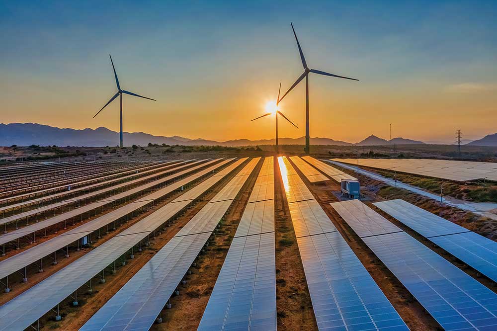 Photo 1. Significant growth is expected in 2022 for wind and solar energy installations.