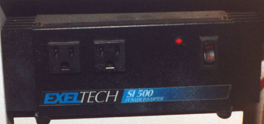 Photo 3. 500 W inverter with 24 V DC input and sine wave 60 Hz 120 V AC output. Courtesy of John Wiles